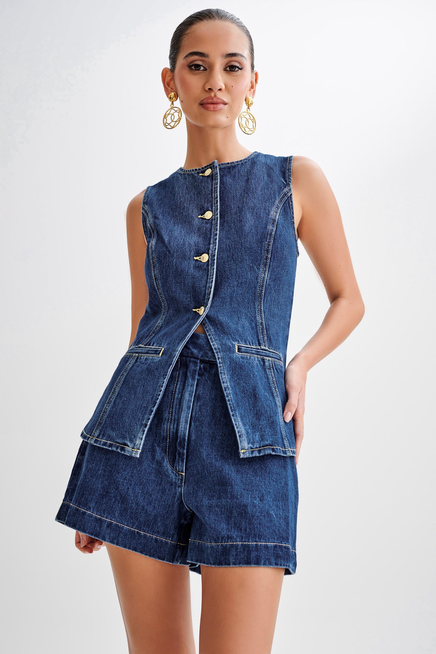 Giulietta - Trendy Denim Button Up Set