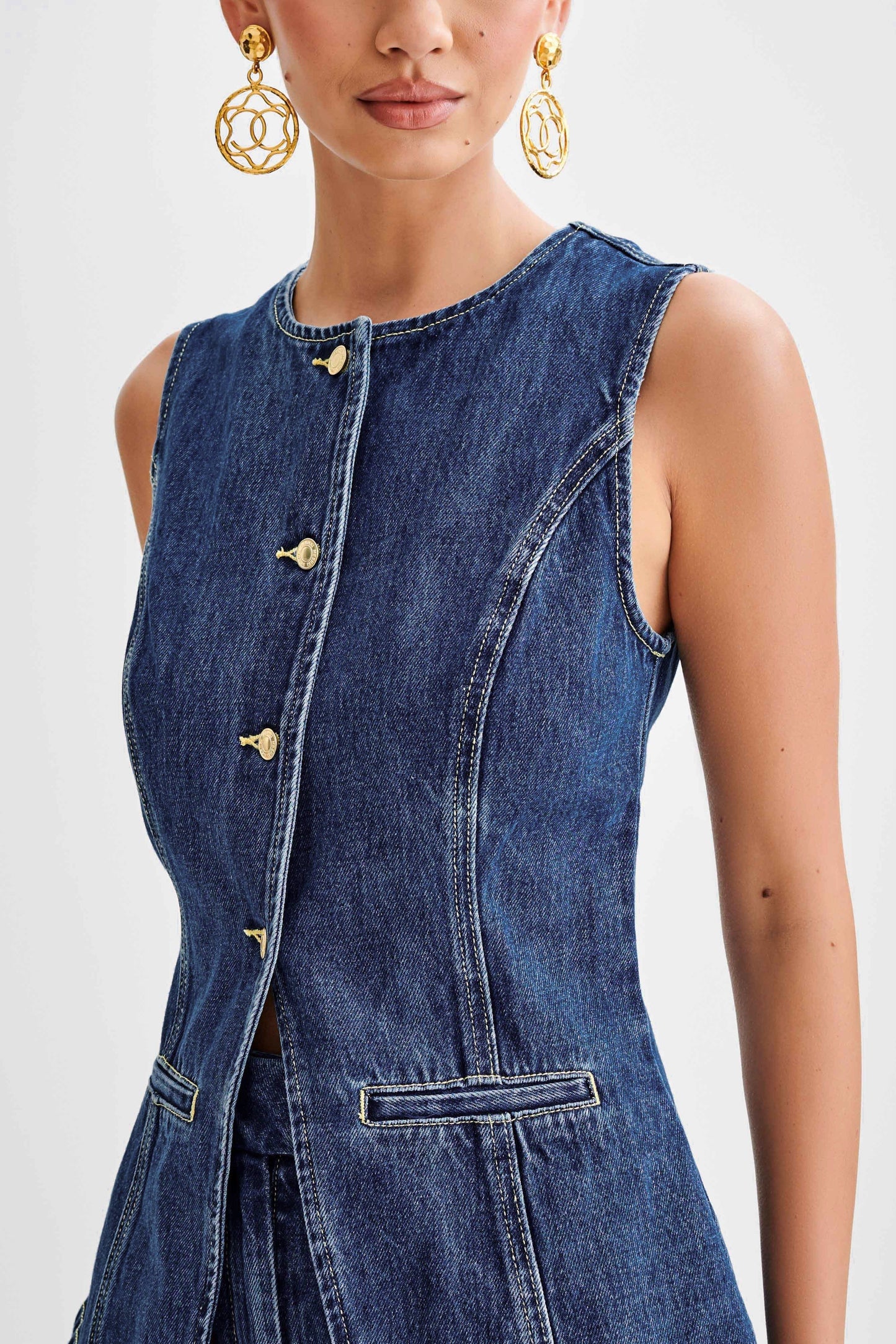 Giulietta - Trendy Denim Button Up Set