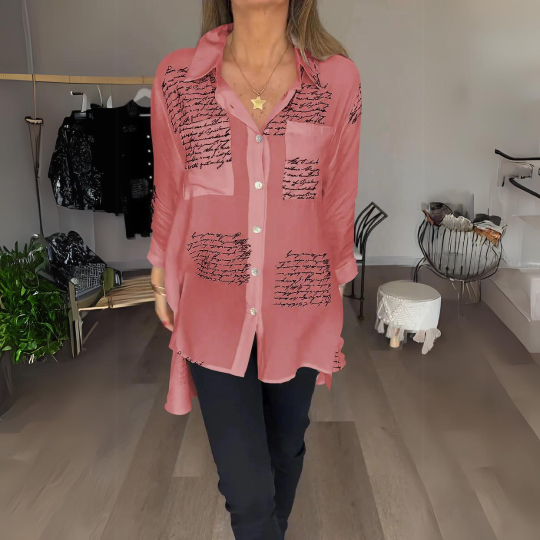 Noëlla - Artistieke Blouse met Handgeschreven Print
