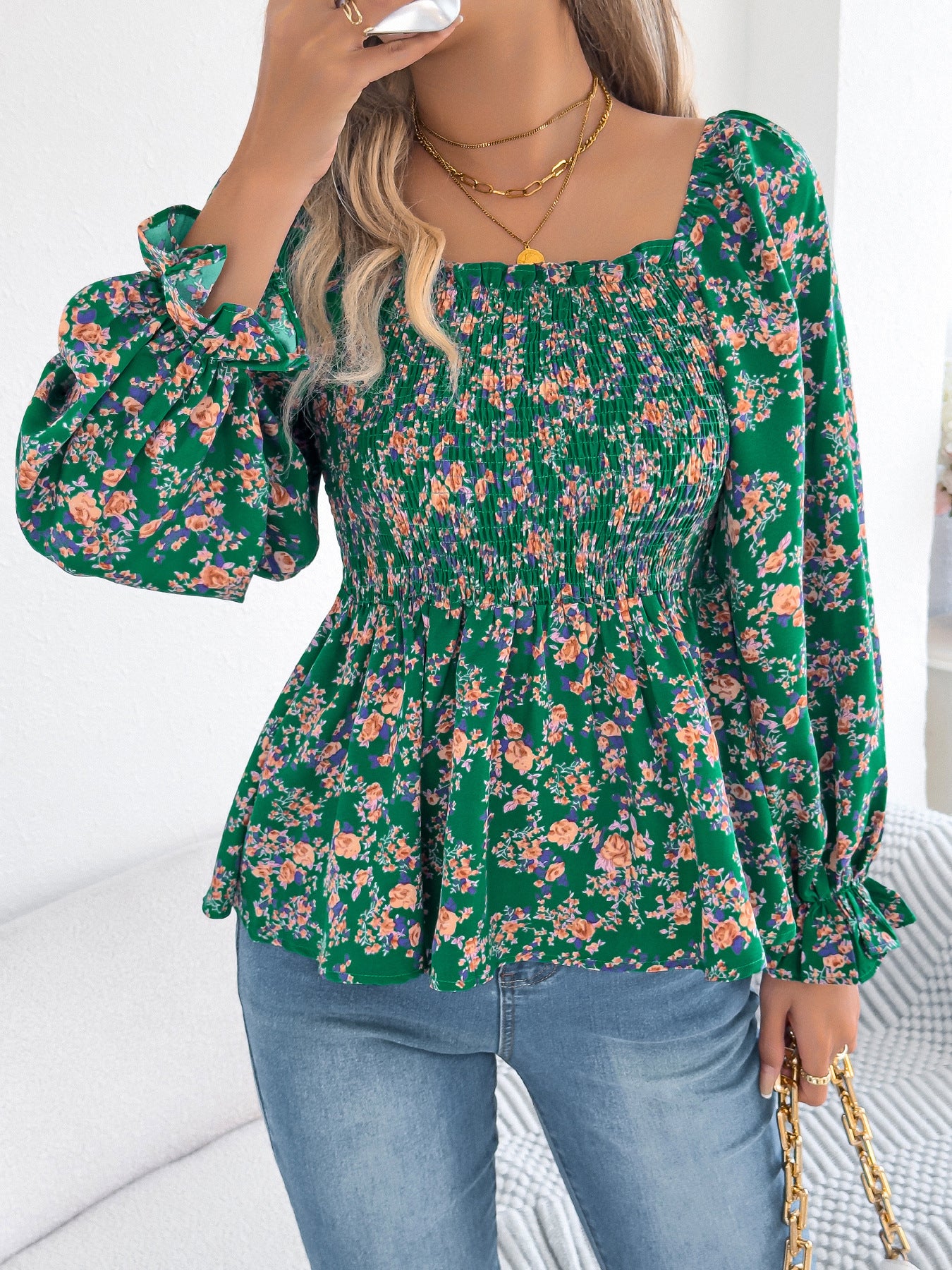 Benja - Elegante Bloementop met Ruches