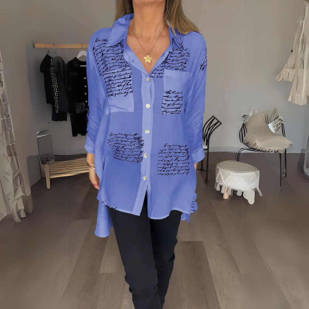 Noëlla - Artistieke Blouse met Handgeschreven Print