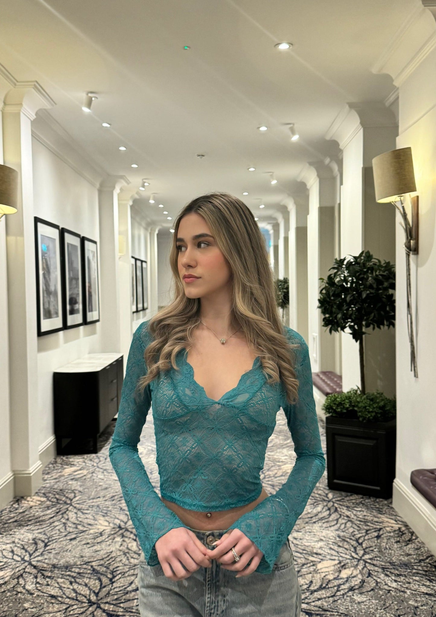 Seraphina - Lace Bell Sleeve Top