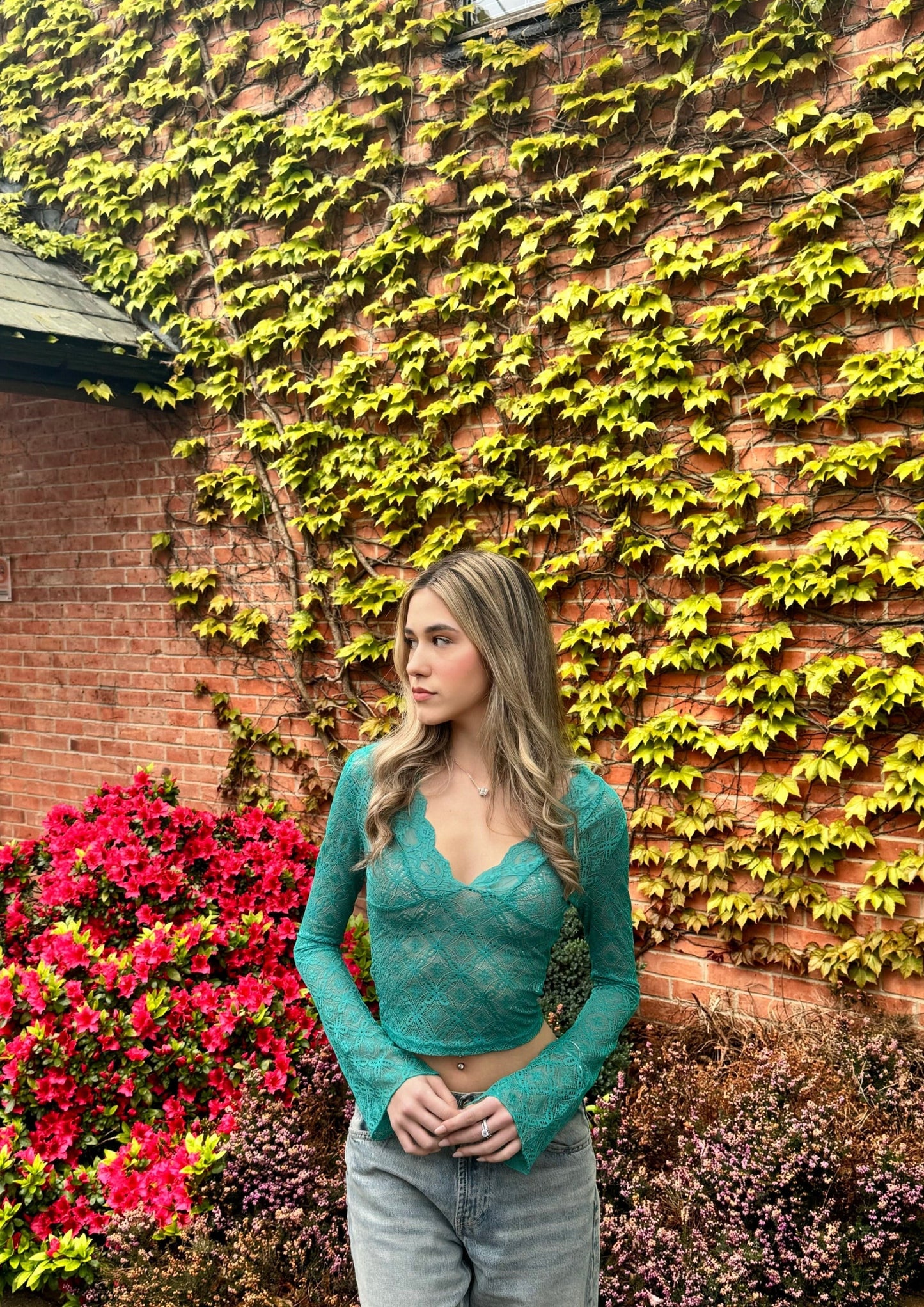 Seraphina - Lace Bell Sleeve Top