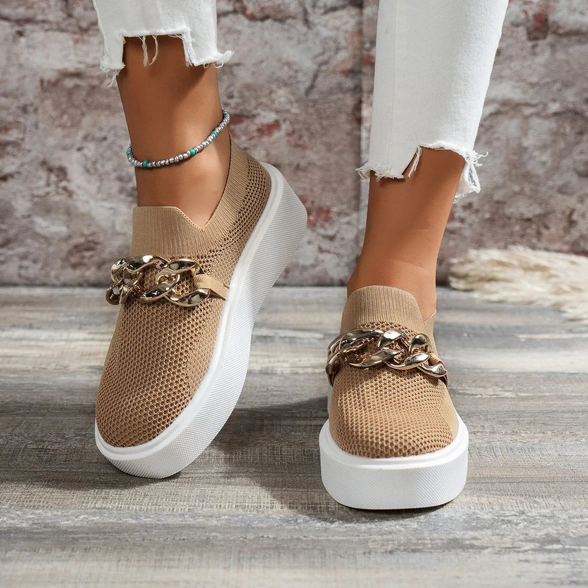 Chunky Ketting Detail Slip-on Sneakers voor Dames – Comfortabele Stijlvolle Instappers