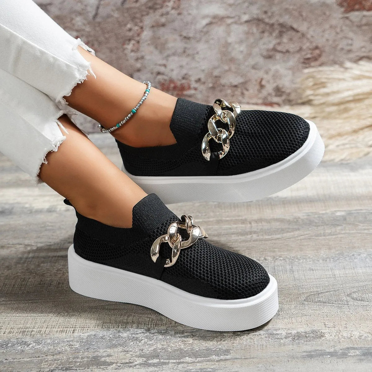 Chunky Ketting Detail Slip-on Sneakers voor Dames – Comfortabele Stijlvolle Instappers