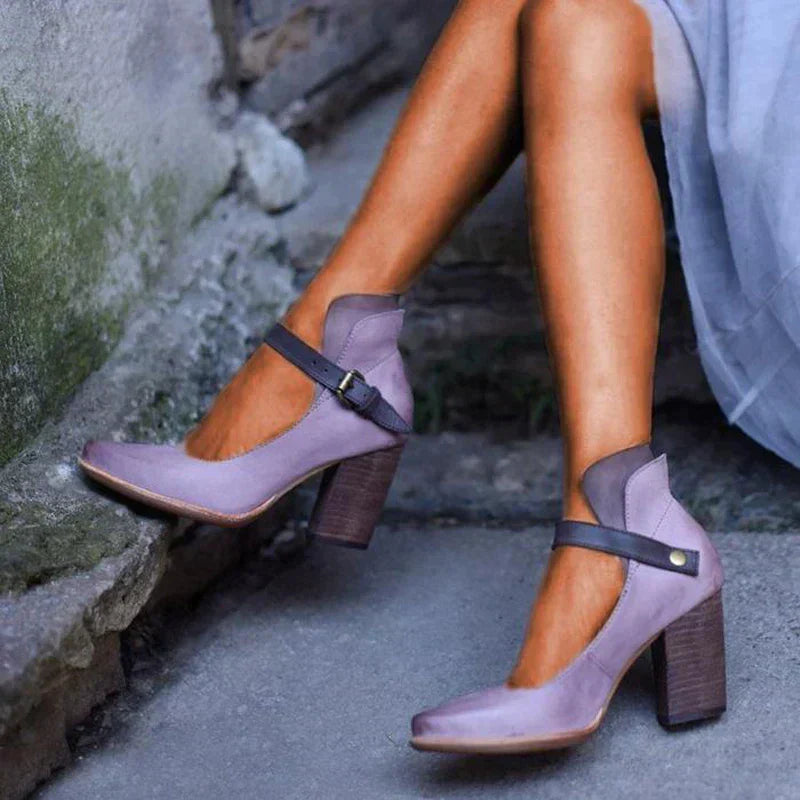 Delphine - Mary Jane Pumps