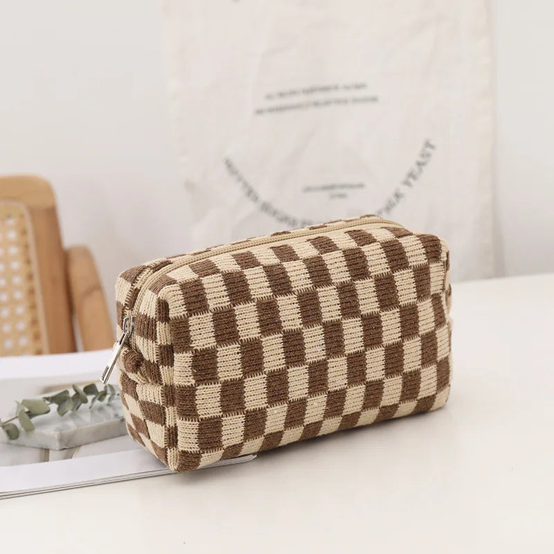 Amara - Stijlvolle Y2K Geruite Make-up Tas