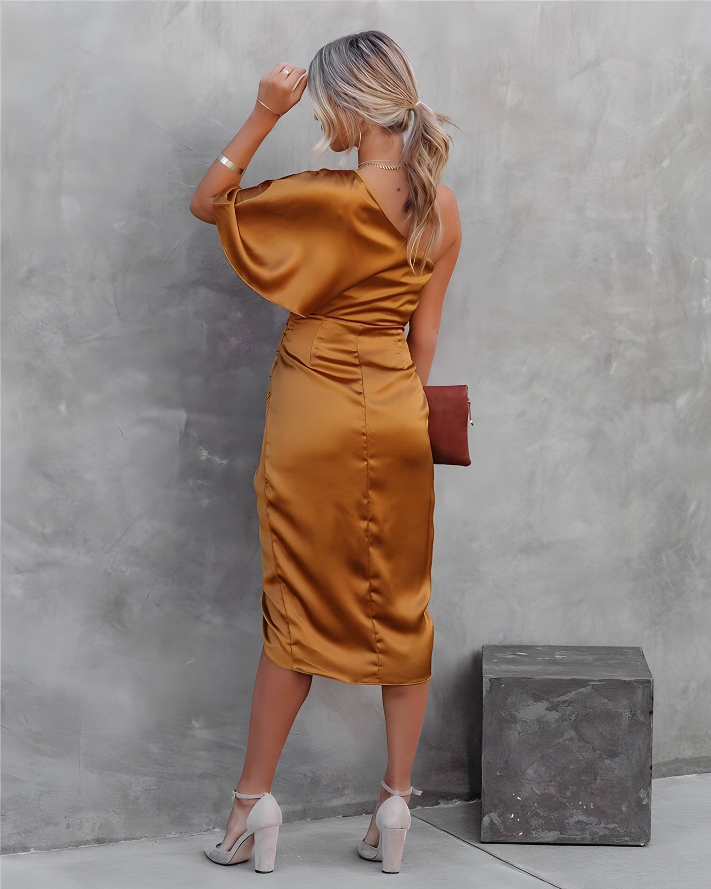 Élise - Luxe Zijden Feestjurk | Pure Elegant & Verfijnde Stijl