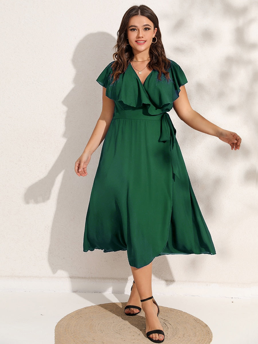 Elora - Wikkeljurk met Korte Mouwen en V-hals (Plus Size)