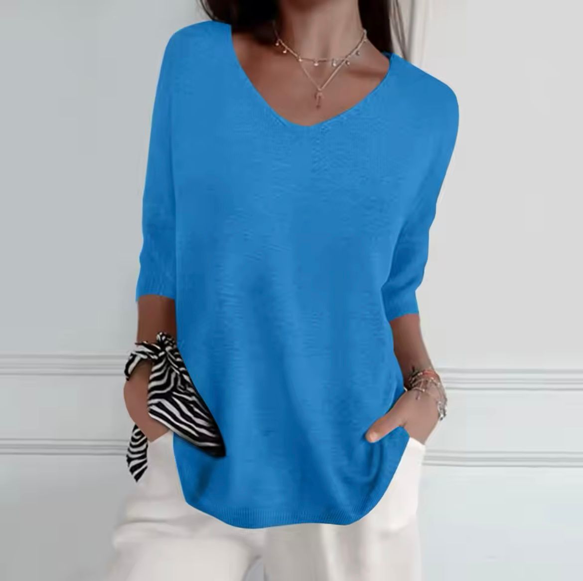Maëlys - Relaxed V-Neck Top