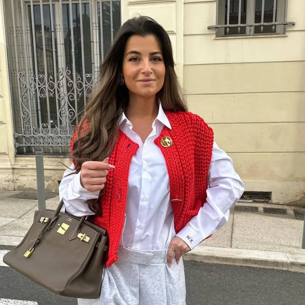 Lana™ - Sleeveless Knitted Cardigan with Pockets