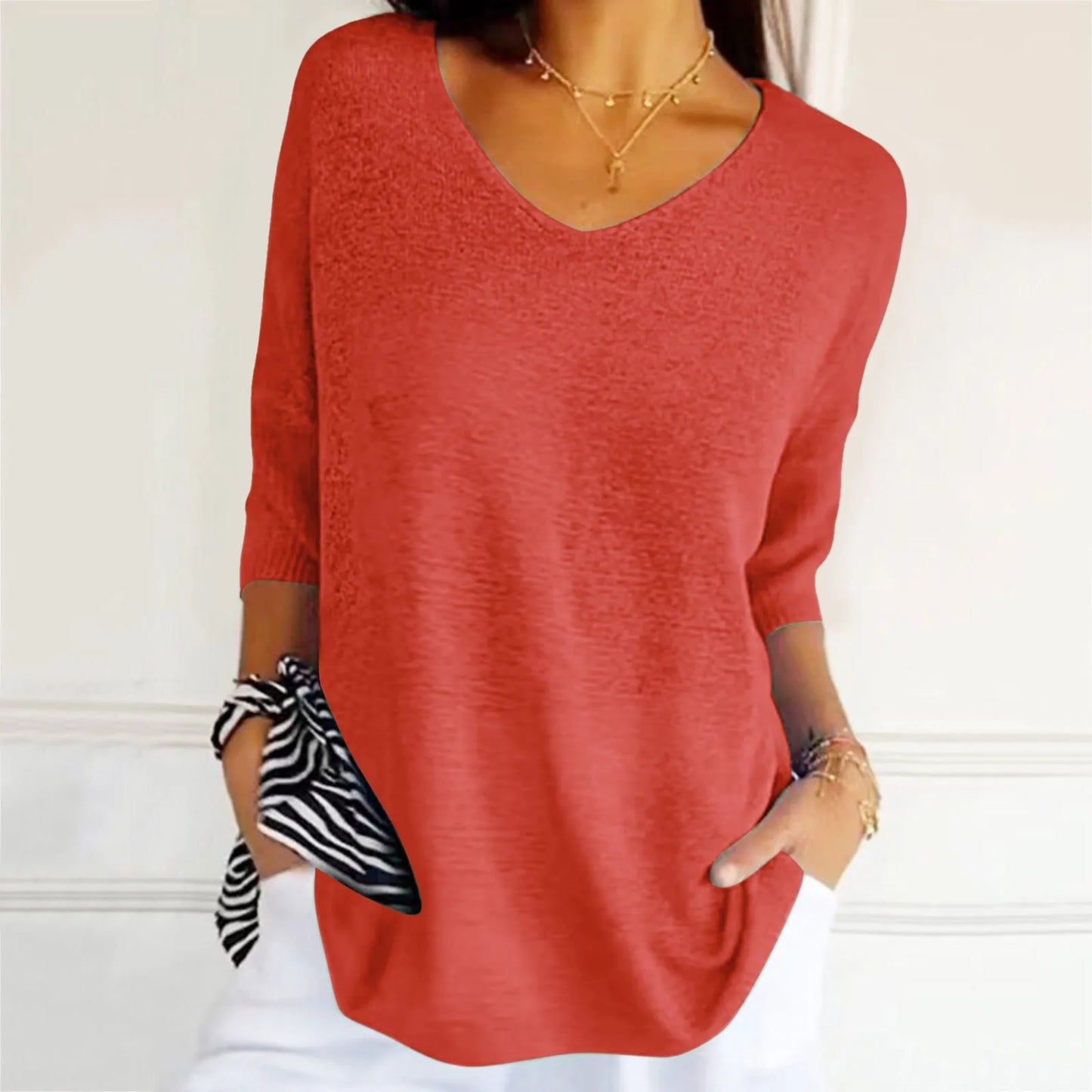Maëlys - Relaxed V-Neck Top