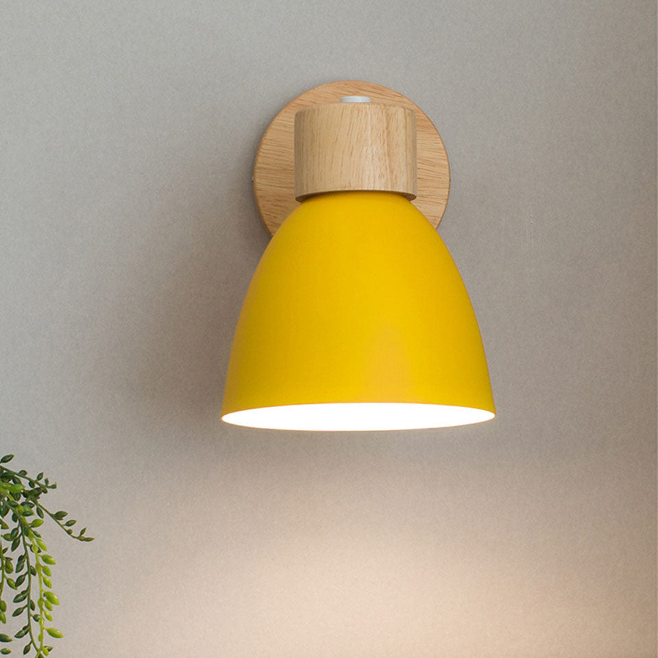 Wandlamp met Kantelbare Arm en Conische Kap - Hout en IJzer