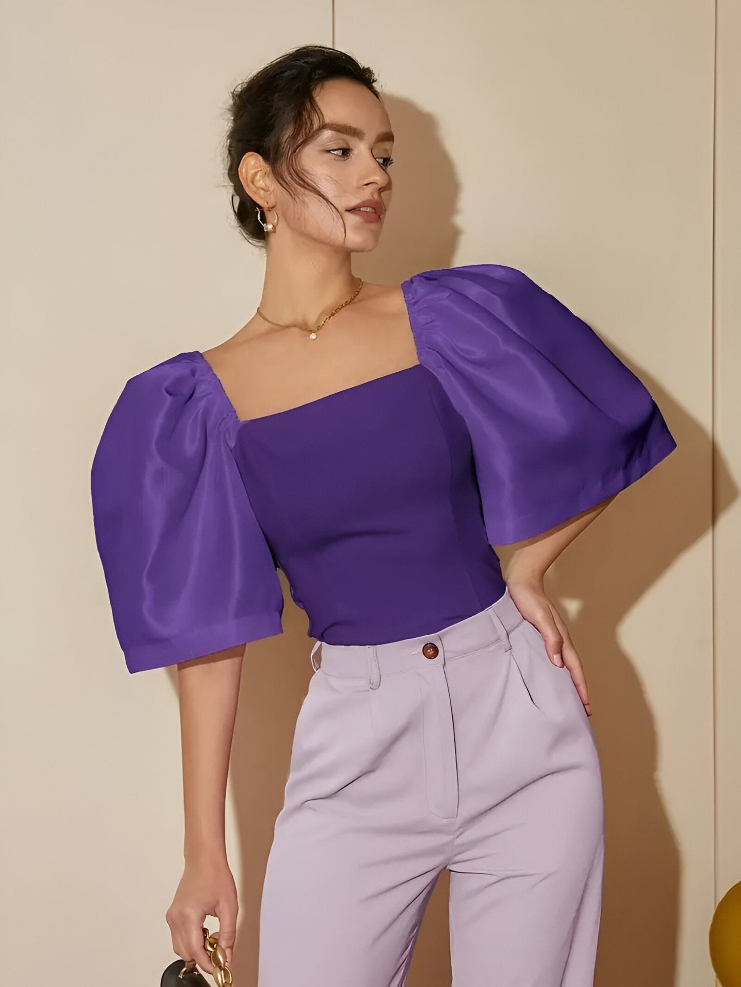Bonnie - Slanke Blouse met Vierkante Hals