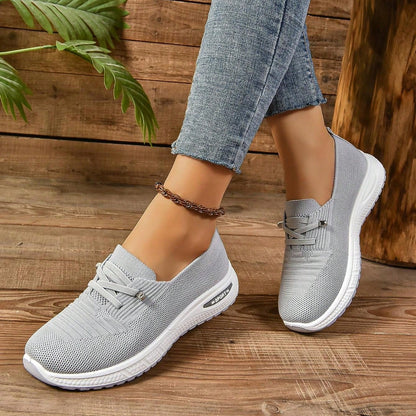 Dames Slip-On Sneakers met Brede Neus - Lichtgrijs