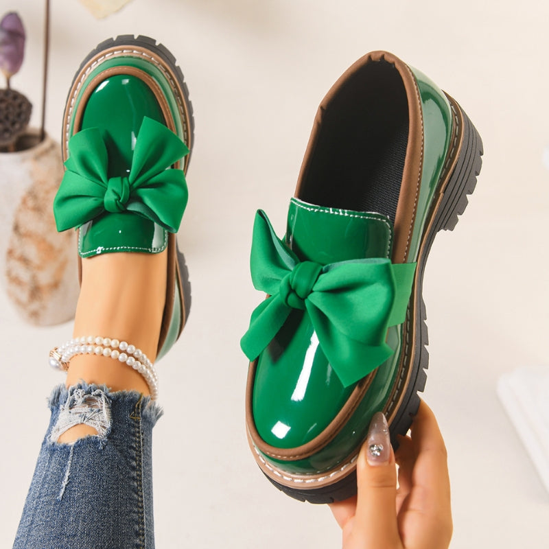 Dames Loafers met Strik - Lakleer Finish en Platformzool