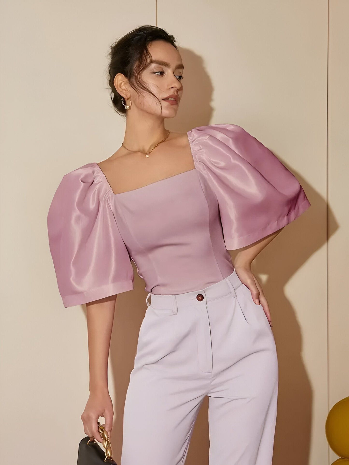 Bonnie - Slanke Blouse met Vierkante Hals