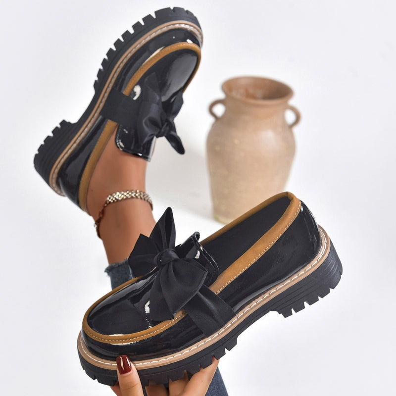 Dames Loafers met Strik - Lakleer Finish en Platformzool