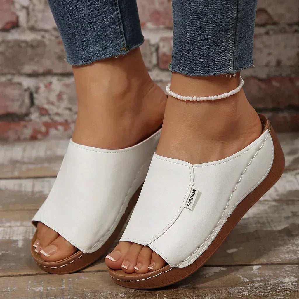 Dames Slip-On Sandalen met Mid-Heel Platform