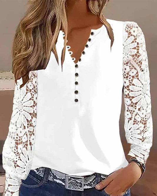 Yara – Blouse met Kanten Mouwen