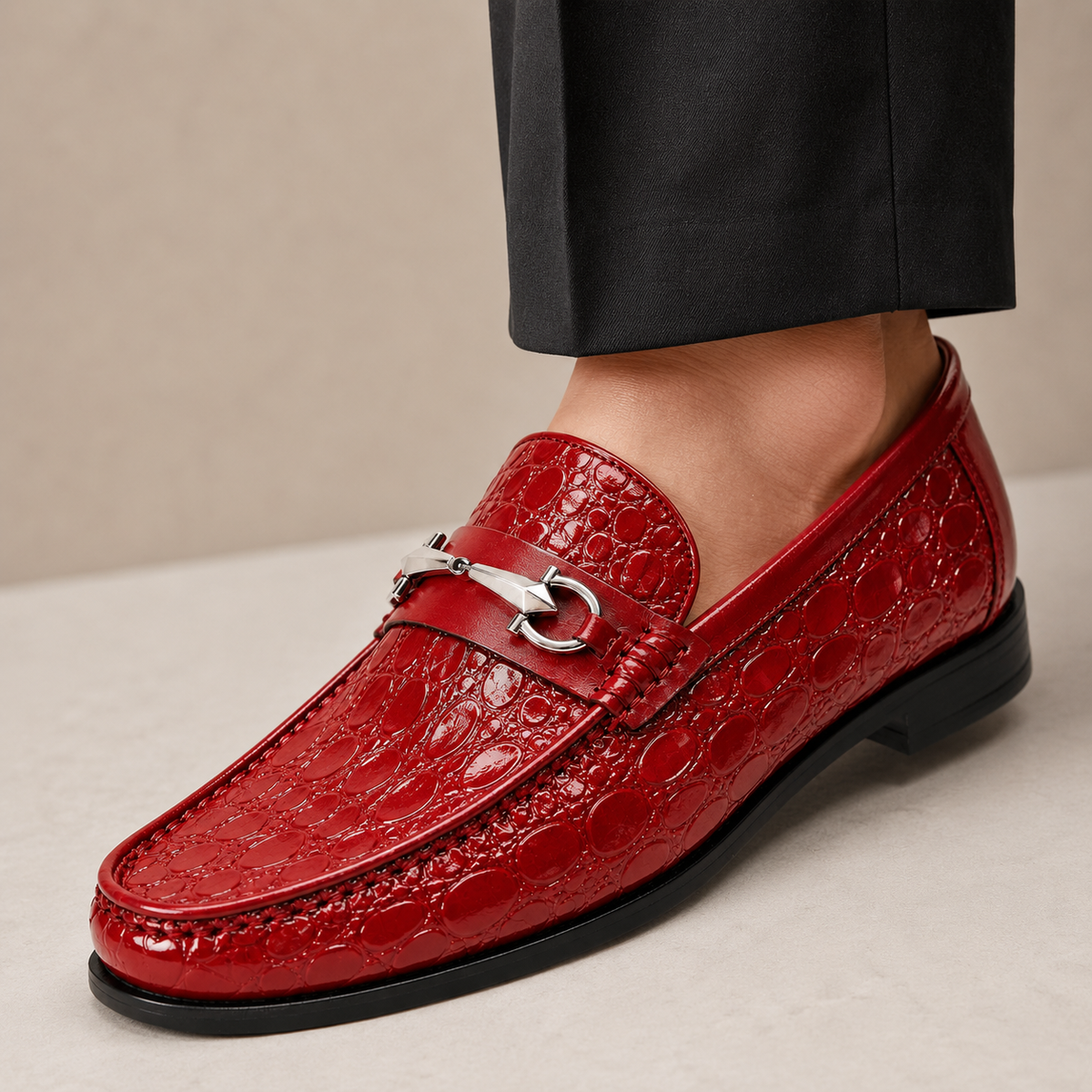Heren Loafers Runderleer met Gegraveerde Structuur en Metalen Accent