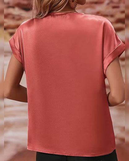 Dames Getailleerde Blouse – Met Kapuinkraag, Geschikt voor Casual en Werkgebruik
