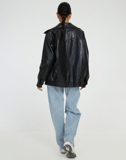 Leren Damesjack met Ruime Pasvorm – Tijdloze Look en Comfort