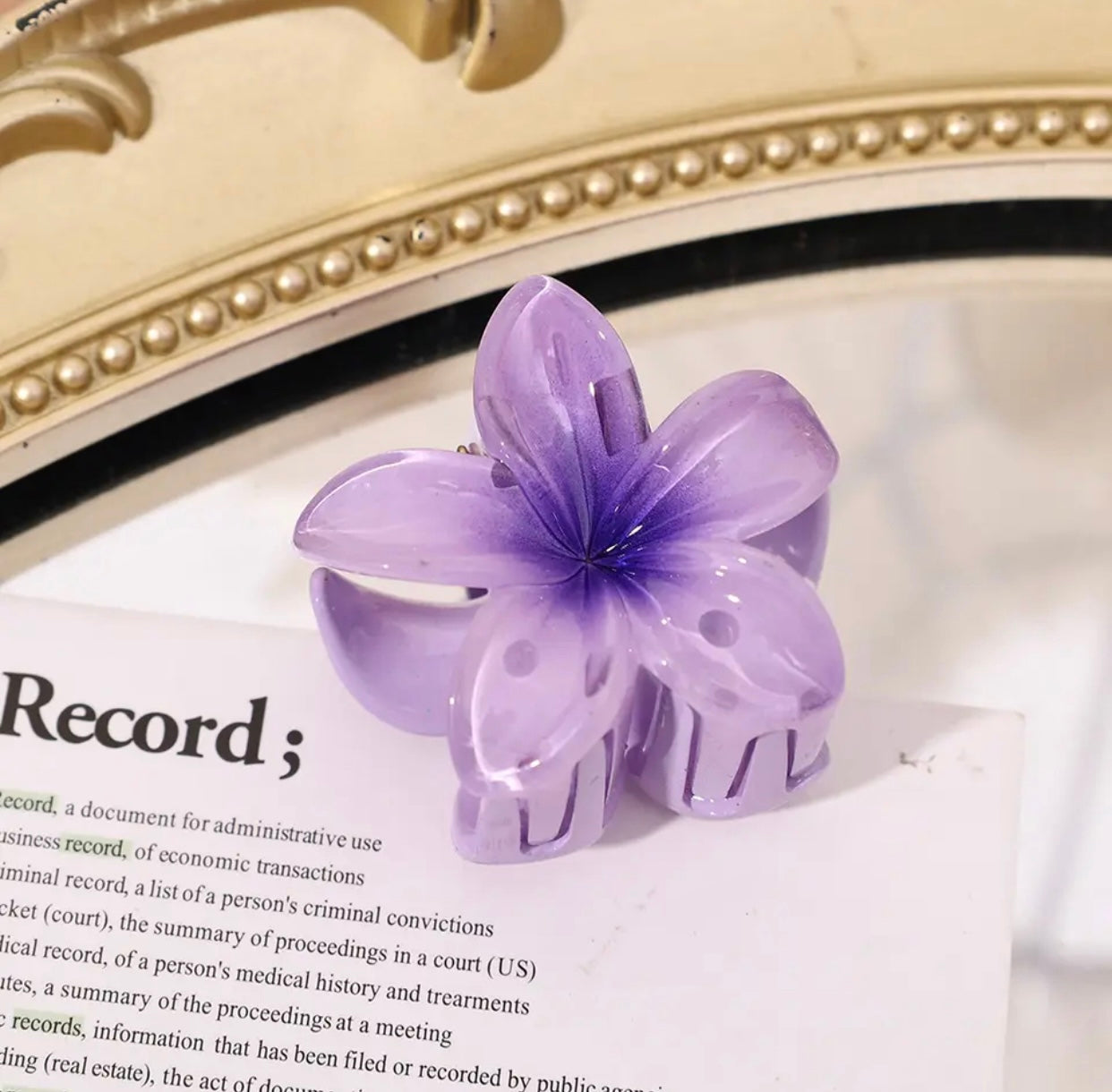 Luna - Bloemvormige Haarclip met Stevige Sluiting