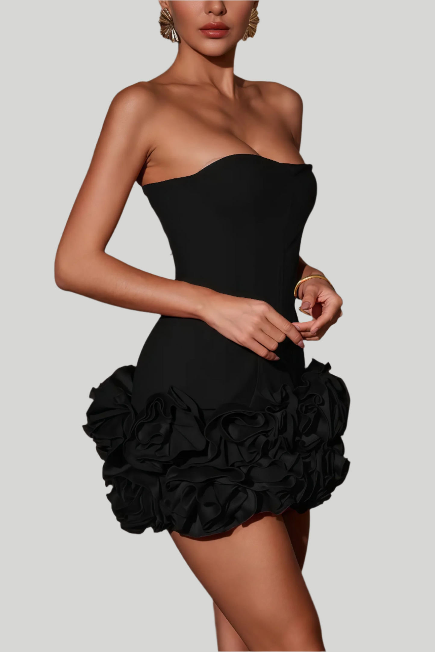Isa - Strapless Mini Jurk met Gebloemde Onderrand