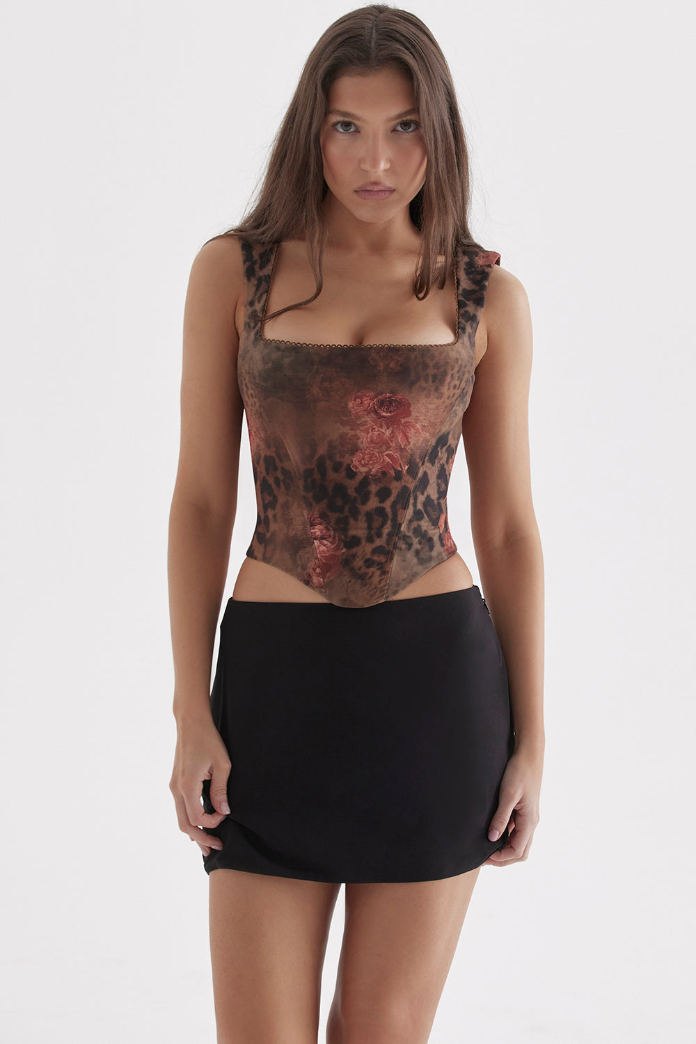 Ivette - Korset met Bloemen- en Luipaardprint