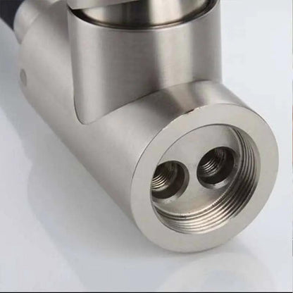 Flexible Kitchen Tap connector in stainless steel with threaded end for hot and cold water, suitable for kitchen sink.