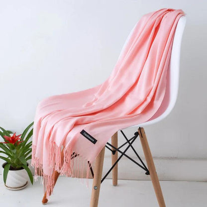 Dames Luxe Warme Sjaal – Effen Beige met Franjedetail, Ideaal voor Herfst en Winter