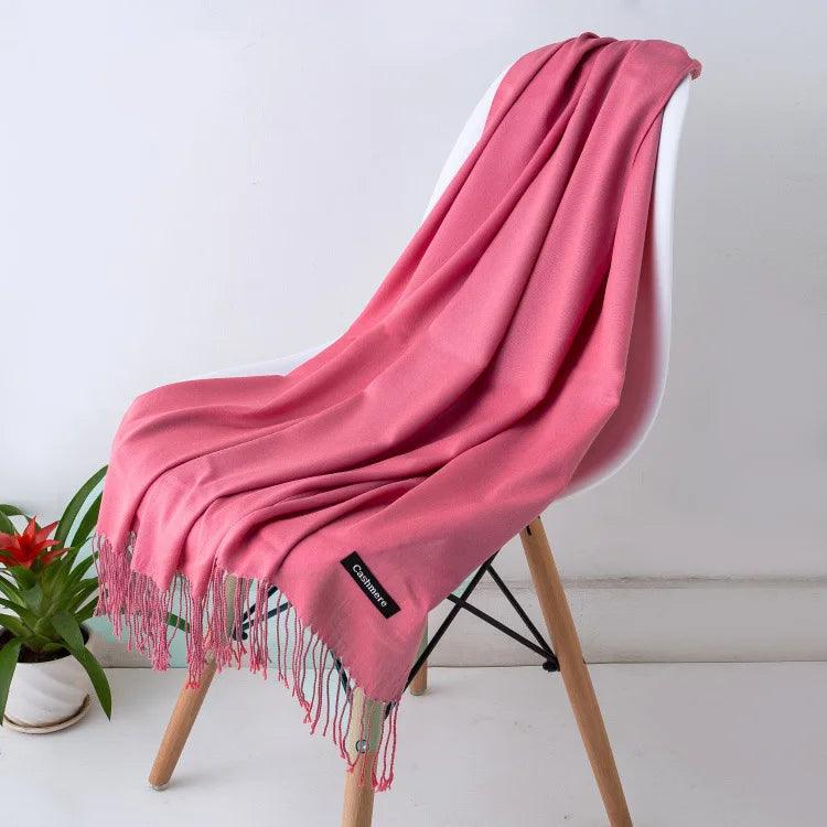 Dames Luxe Warme Sjaal – Effen Beige met Franjedetail, Ideaal voor Herfst en Winter