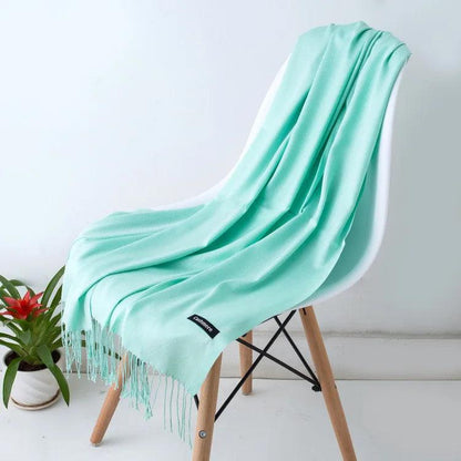 Dames Luxe Warme Sjaal – Effen Beige met Franjedetail, Ideaal voor Herfst en Winter