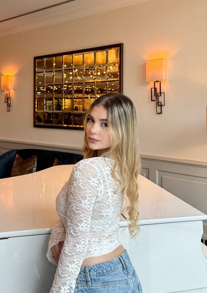 Lunelle - Lace Bell Sleeve Top