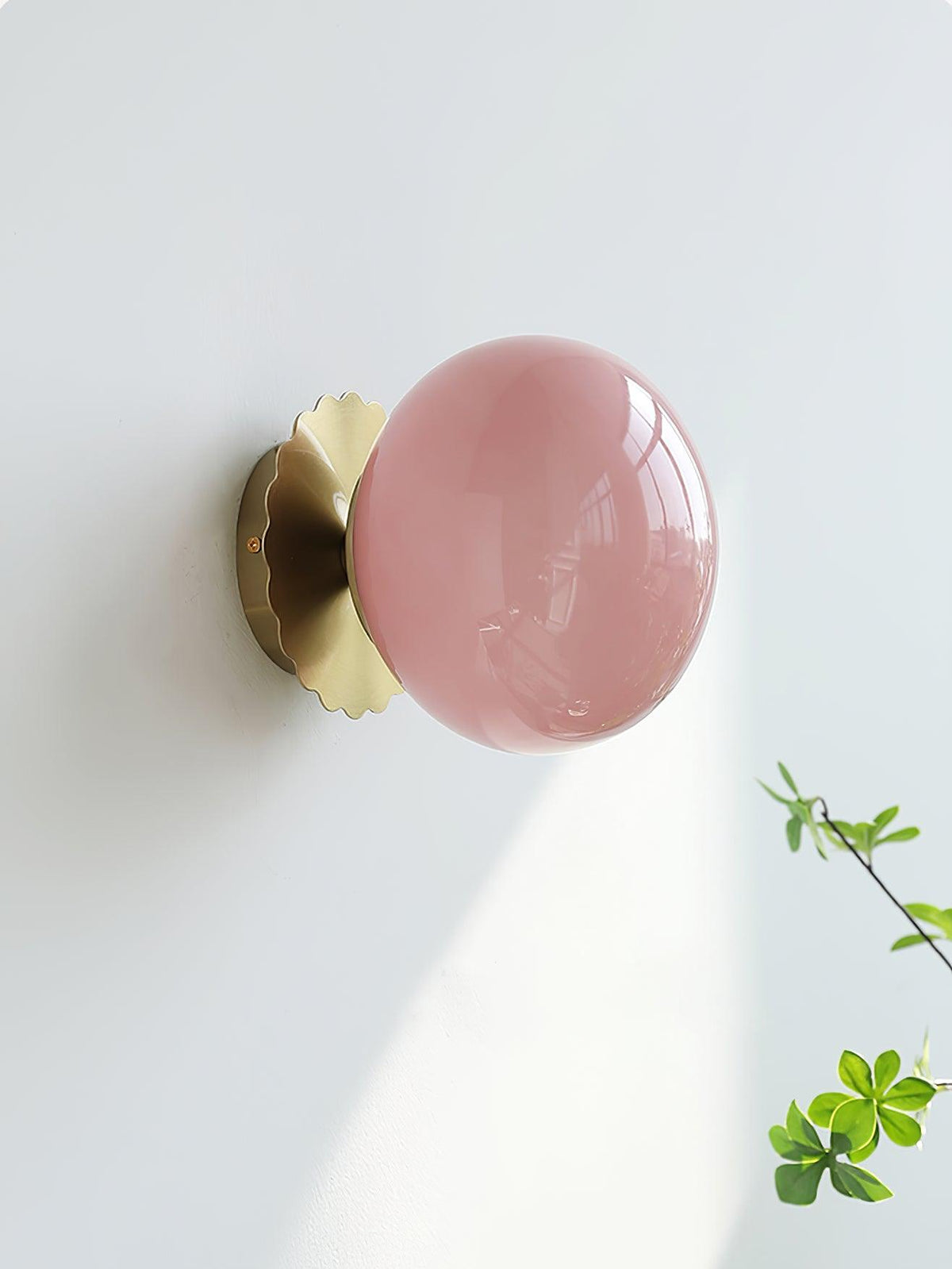 Wandlamp Glas Roze met Metalen Frame