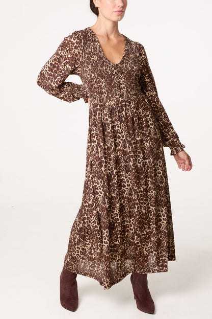 Dames Midi Jurk met V-hals en Knoopsluiting – Animalprint
