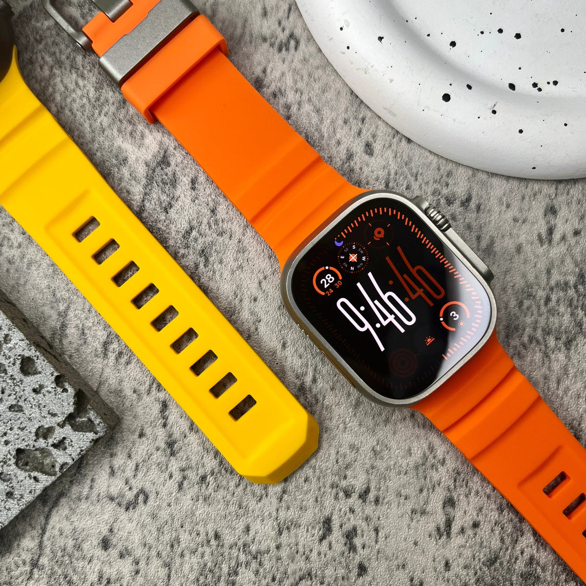 Siliconen Horlogebandje voor Apple Watch - Sportband met Titanium Gesp