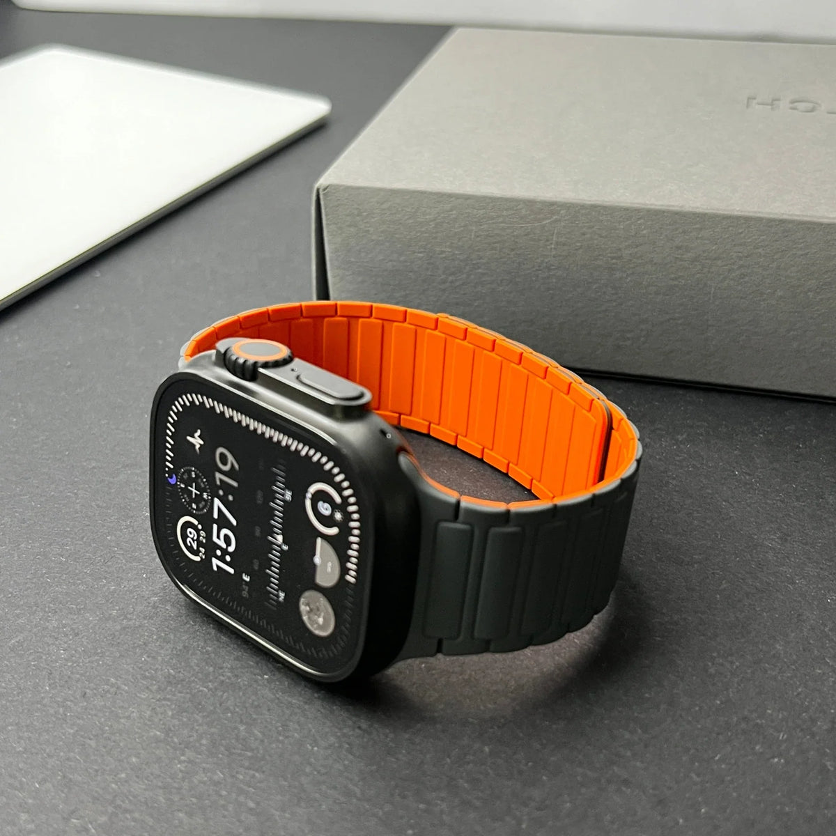 Siliconen Horlogeband met Magnetische Sluiting - Compatibel met Apple Watch
