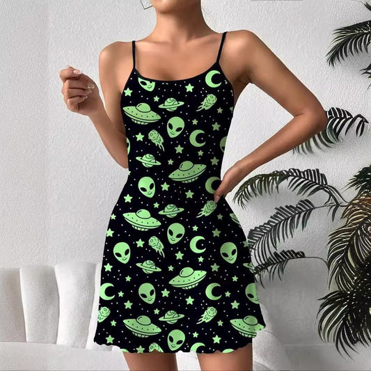 Speelse Print Mini Jurkje met Spaghettibandjes – Perfect voor Zomerse Uitstapjes