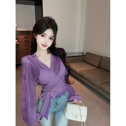 Bylle - V-hals Blouse met Strik en Ruches