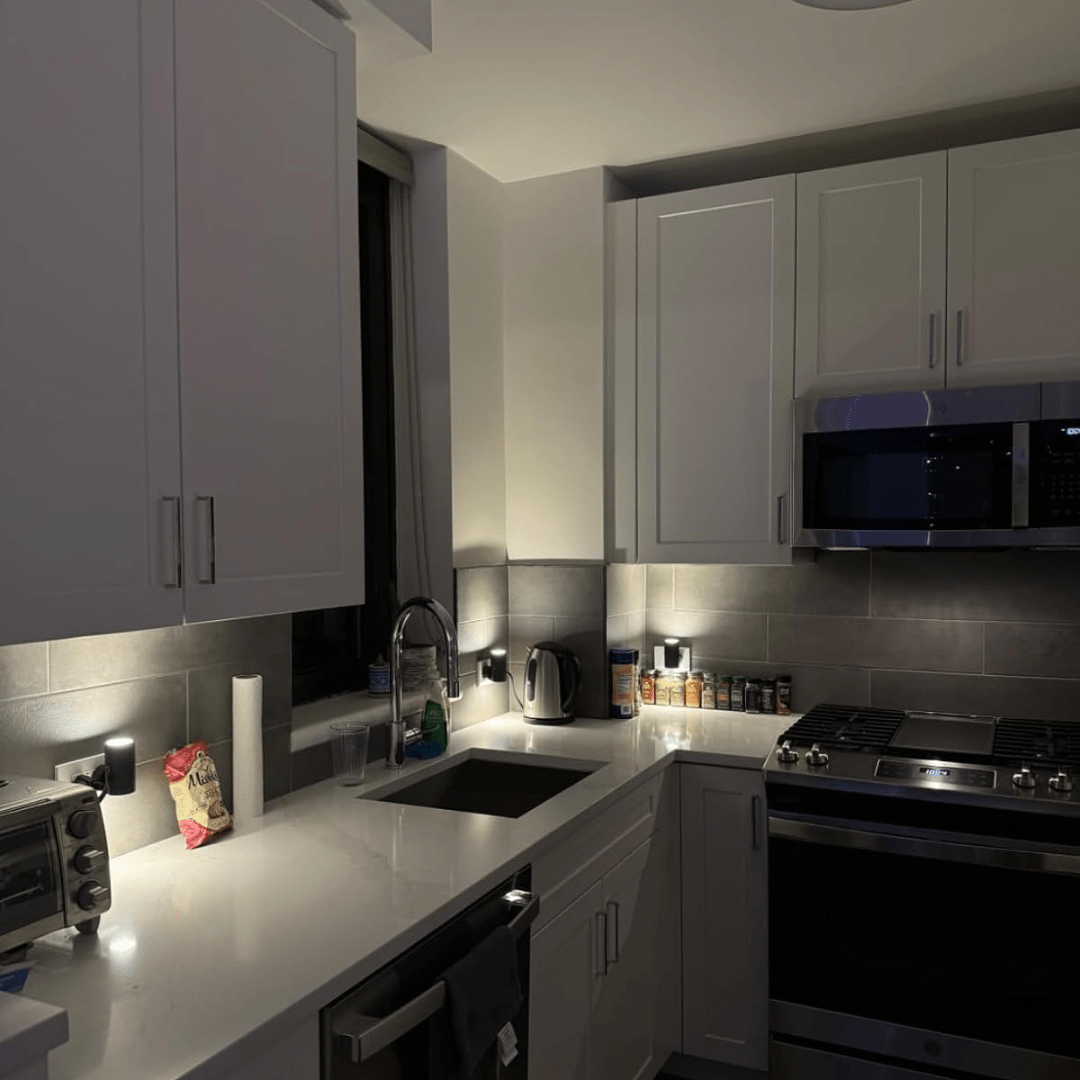 LED Stekkerlamp met Sensor - Dimbaar Nachtlampje