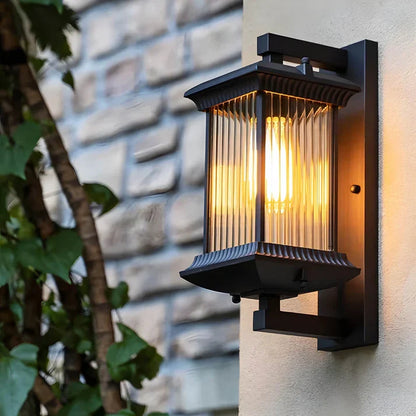 Buitenwandlamp Lantaarnstijl met Gegroefd Glas Koffiebruin