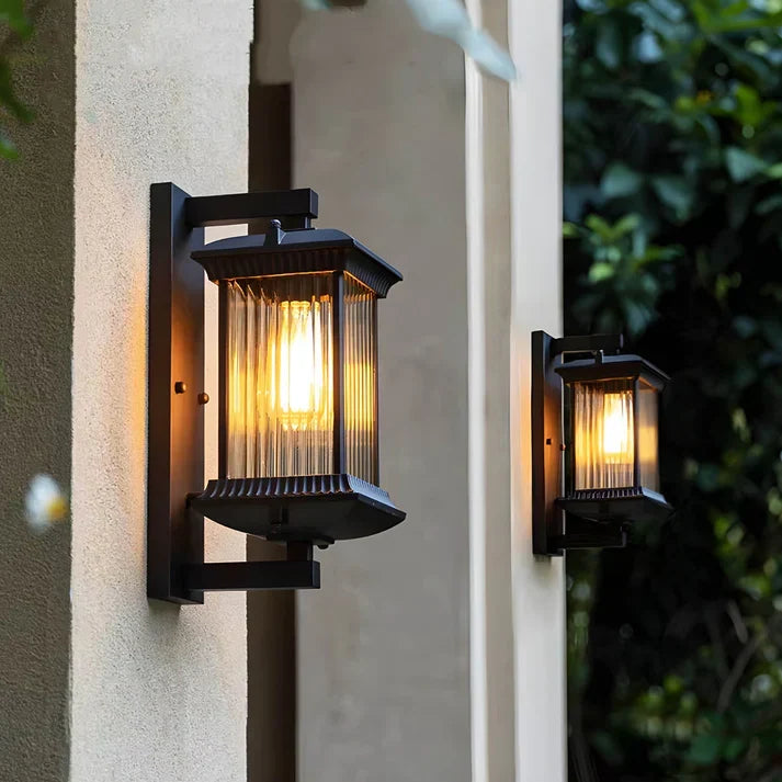 Buitenwandlamp Lantaarnstijl met Gegroefd Glas Koffiebruin