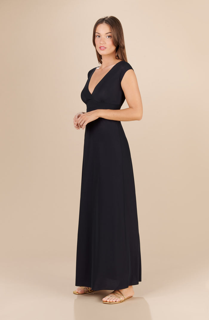 Nina - Vloeiende Lange Jurk met Elegante Halslijn