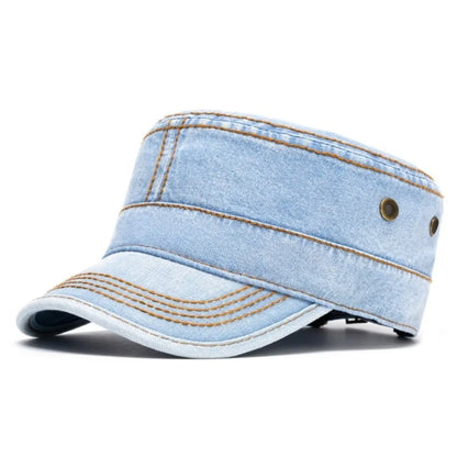 Unisex Denim Pet – Model met Geborduurde Stiksels
