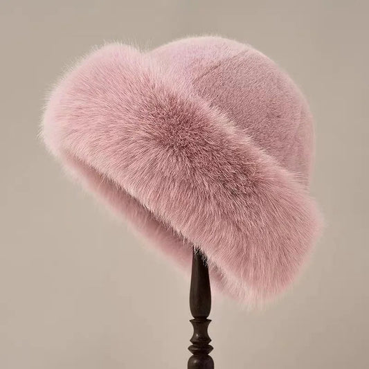 Imitatiebont Damesmuts met Luxe Afwerking – Warm en Modieus Winterhoofddeksel