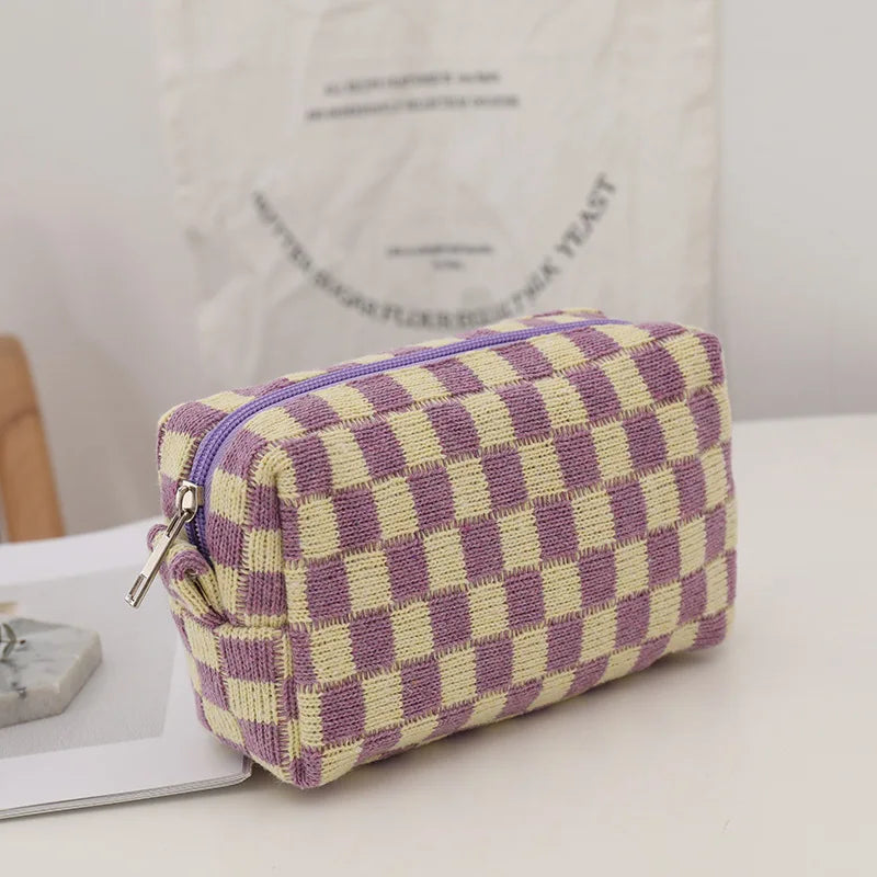 Amara - Stijlvolle Y2K Geruite Make-up Tas