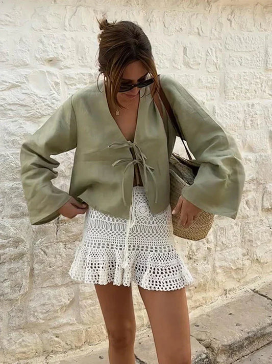 Giorgia - Stijlvolle Blouse met Vetersluiting en Lange Mouwen