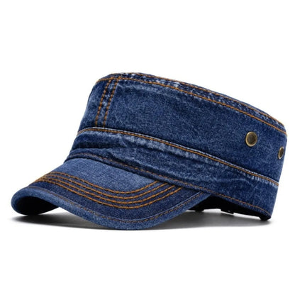 Unisex Denim Pet – Model met Geborduurde Stiksels